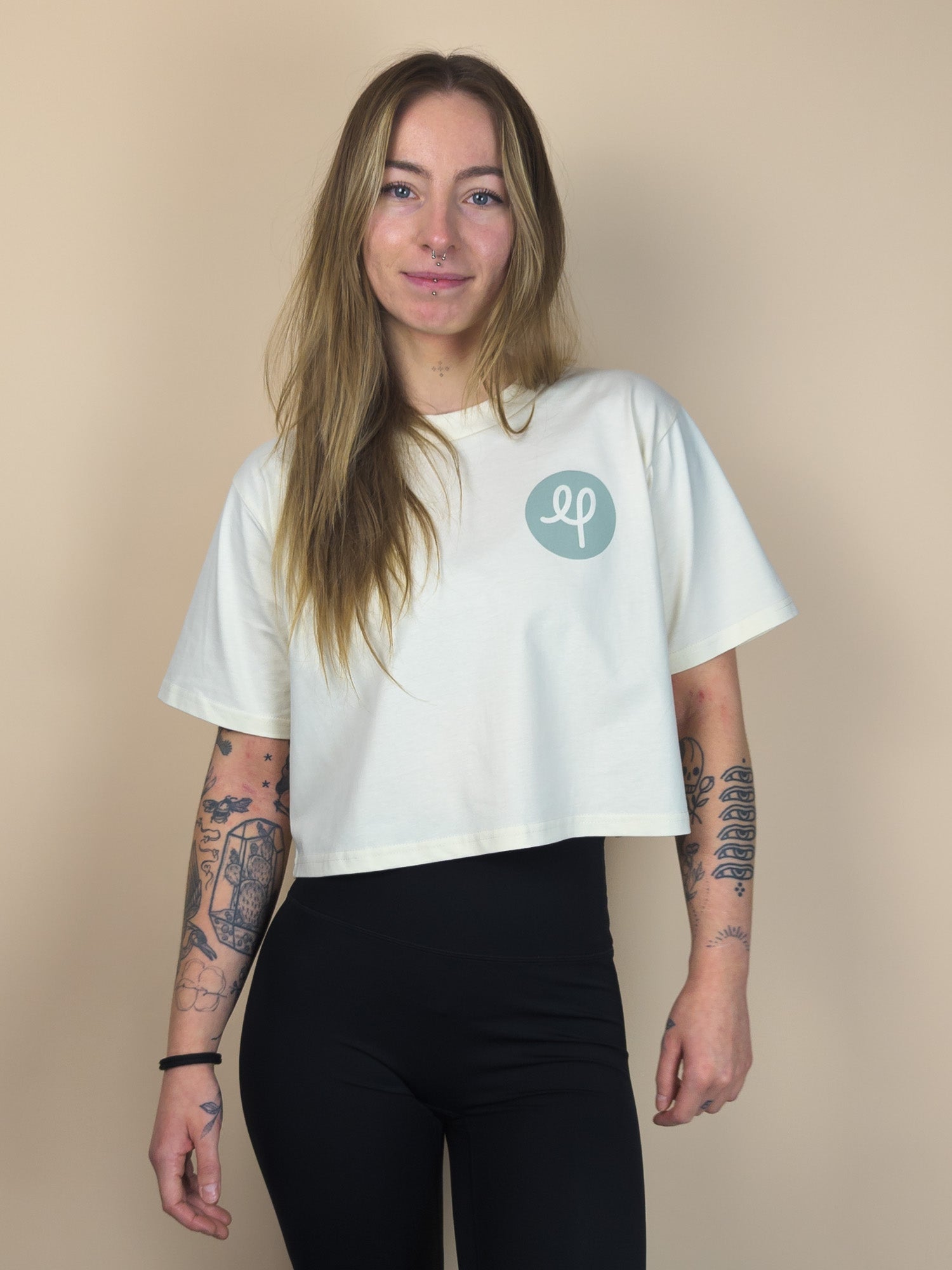 Strong Women Shaped Graphic Crop - Ecru