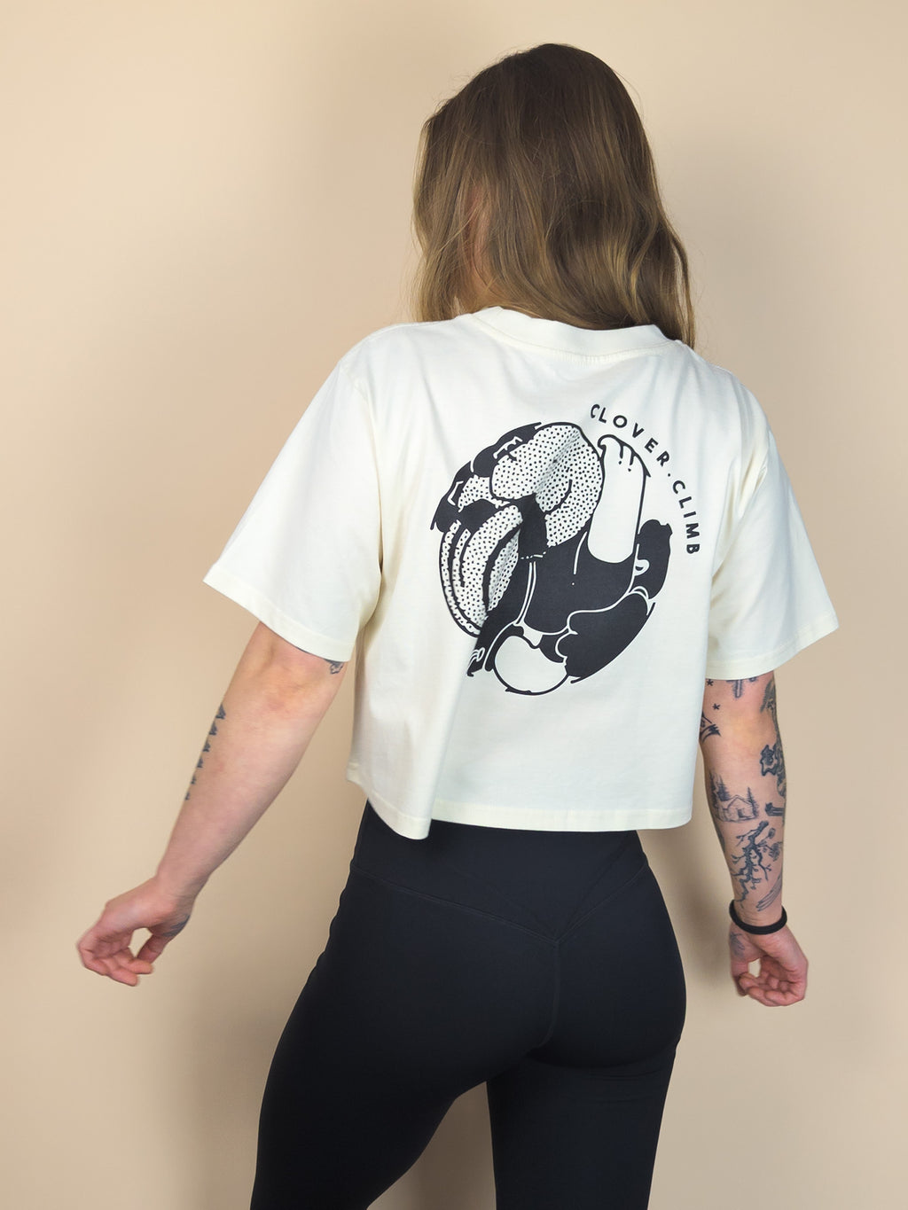 Climbing in Circles Graphic Crop - Ecru