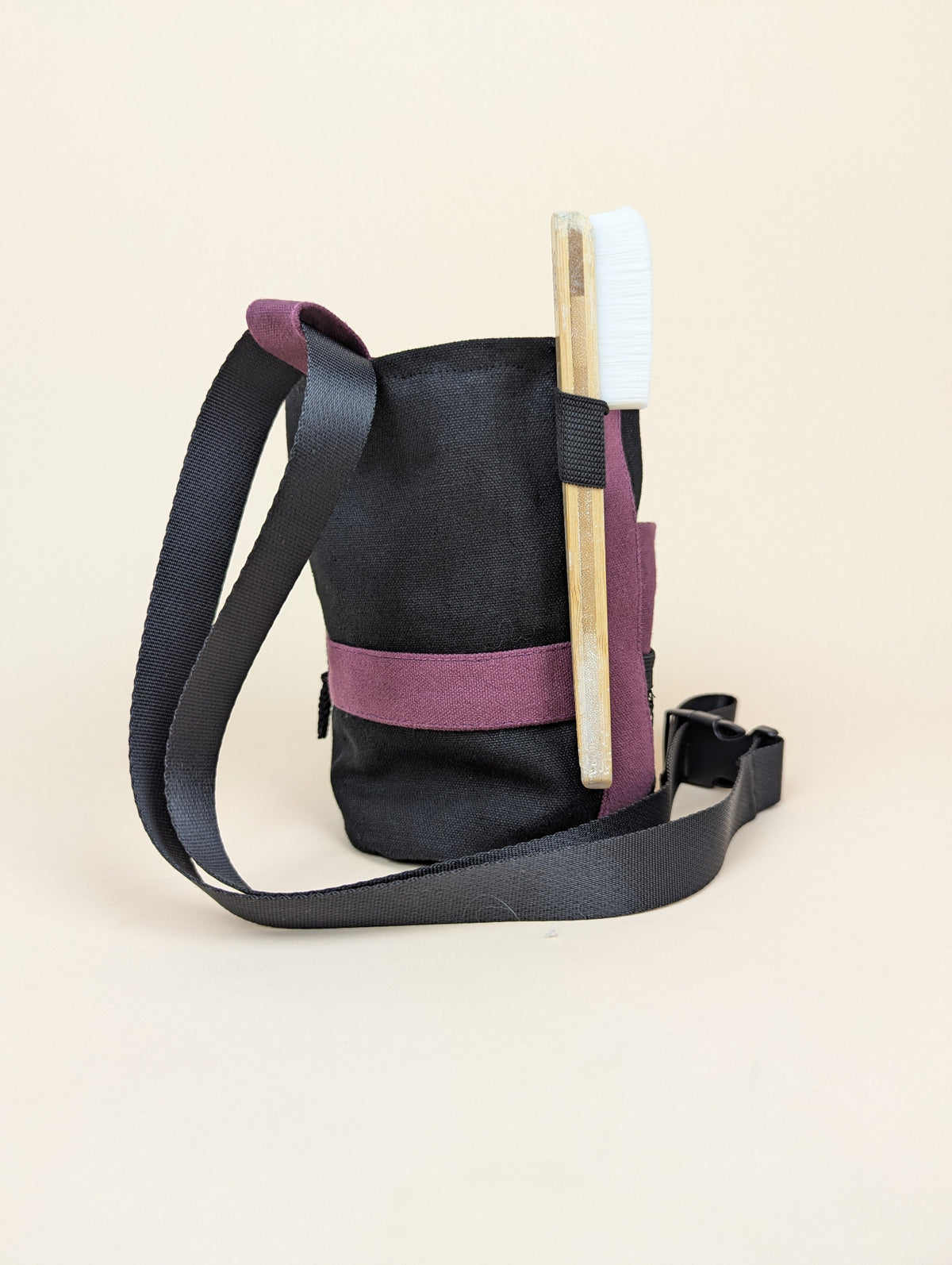 Remade Chalk Bag - 01